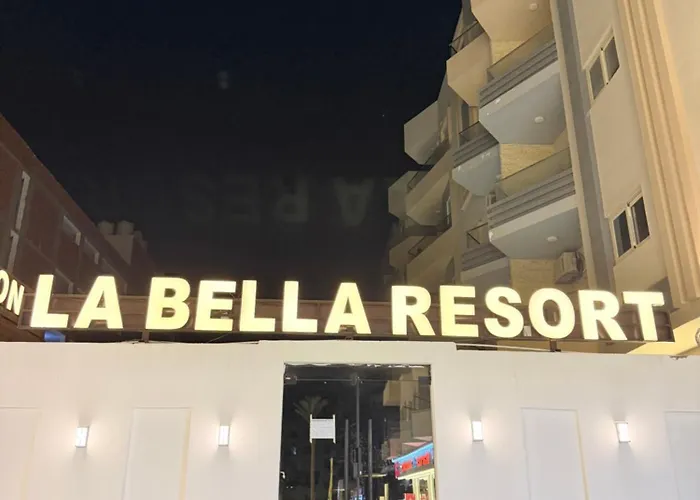Royal La Bella Apartman Gurdaka